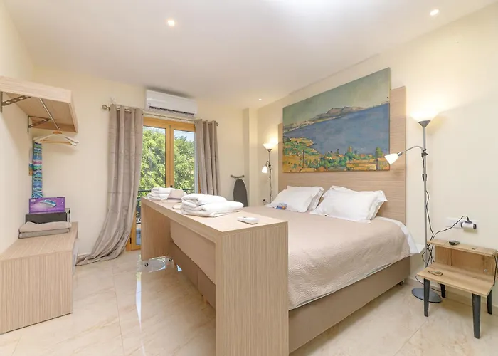 Notus Chania Crete Готель Ханья (Крит)